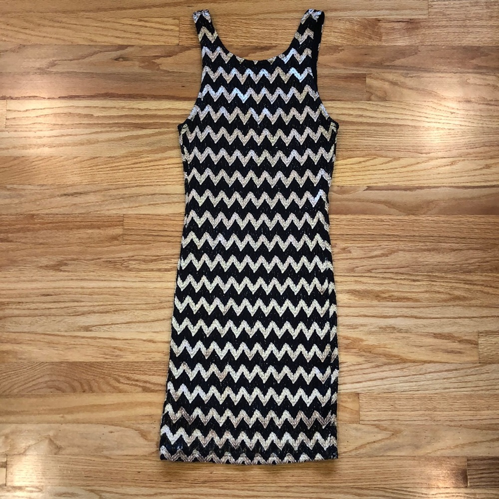 Forever 21 zigzag mini